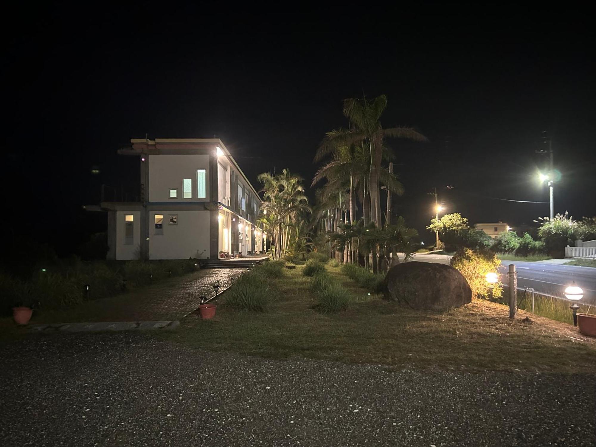 丁一的家日出海景別墅Sun Motel Chenggong Bagian luar foto