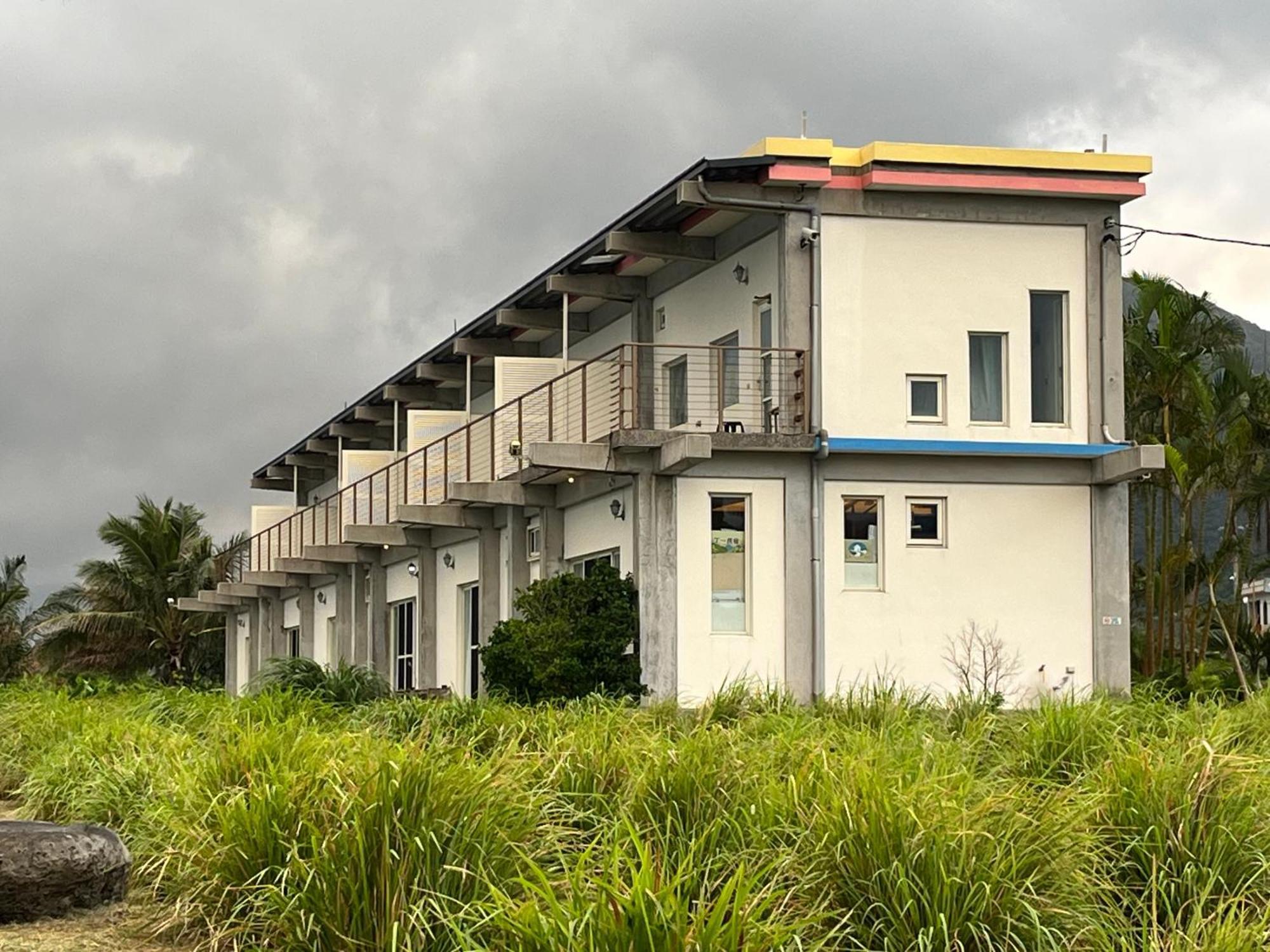 丁一的家日出海景別墅Sun Motel Chenggong Bagian luar foto